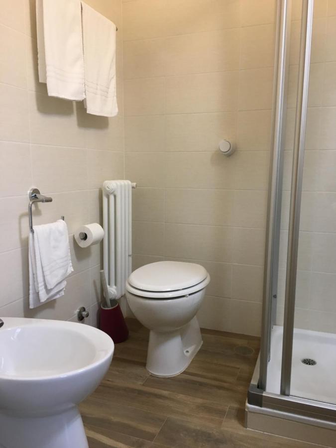 Hotel Vezzano Luaran gambar