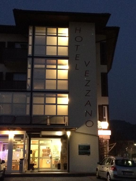 Hotel Vezzano Luaran gambar